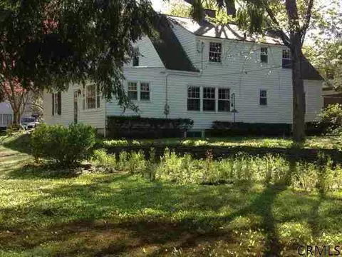 357 Wellington Rd, Delmar, NY 12054 photo 3