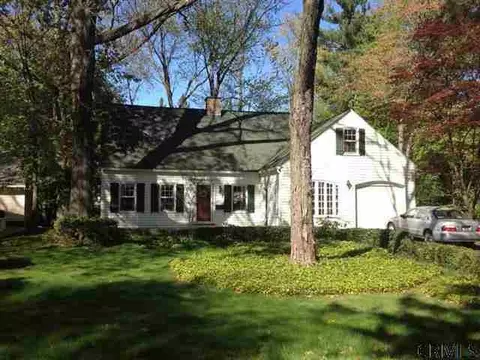 357 Wellington Rd, Delmar, NY 12054 photo 1