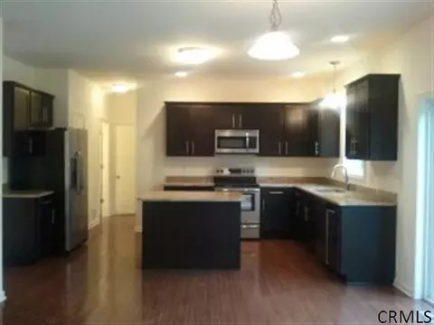 13 Ridgewood Dr, Halfmoon, NY 12118 photo 2