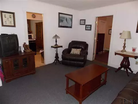 606 Engleman Ave, Scotia, NY 12302 photo 3