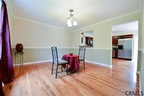4 South Ave, East Glenville, NY 12008 photo 6