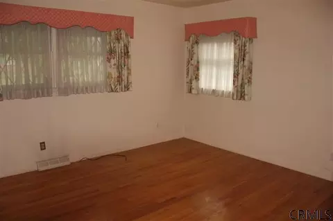 1216 Hendrickson Ave, Schenectady, NY 12309 photo 10