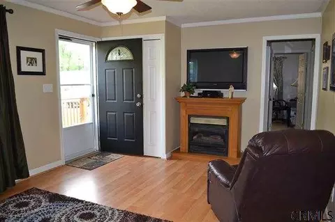 514 Chiswell Rd, Schenectady, NY 12304 photo 6