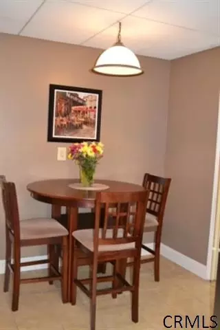 514 Chiswell Rd, Schenectady, NY 12304 photo 5