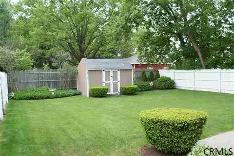 1102 Austin Pl, Schenectady, NY 12306 photo 10