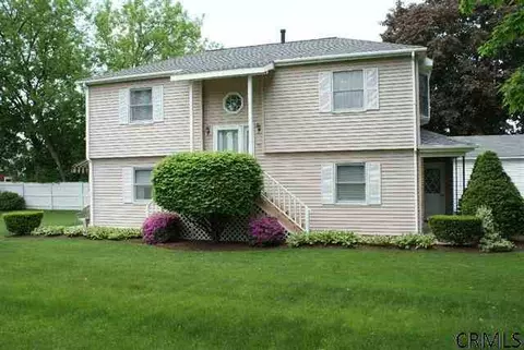 1102 Austin Pl, Schenectady, NY 12306 photo 1
