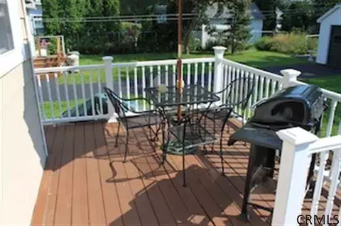 1108 Baker Ave, Schenectady, NY 12309 photo 3