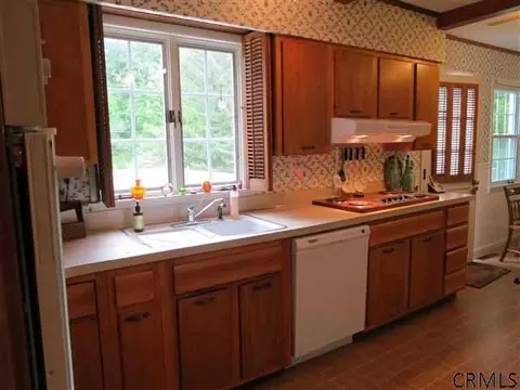 16 Eberle Rd, Latham, NY 12110 photo 17