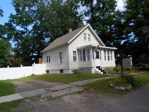 44 Clement Ave, Schenectady, NY 12304 photo 24