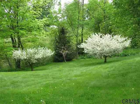 9 Crowsnest Ct, Waterford, NY 12188 photo 22