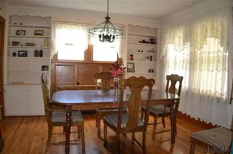 146 E State St, Gloversville, NY 12078 photo 8