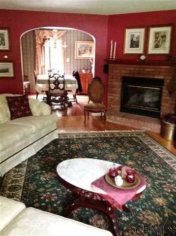 26 Charles Blvd, Delmar, NY 12054 photo 5