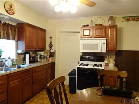 1013 4th Ave, Schenectady, NY 12303 photo 7