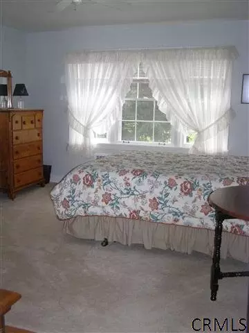 116 Elsmere Ave, Delmar, NY 12054 photo 9