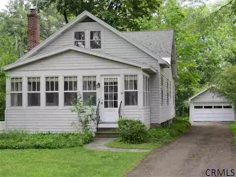 30 Euclid Ave, Delmar, NY 12054 photo 1