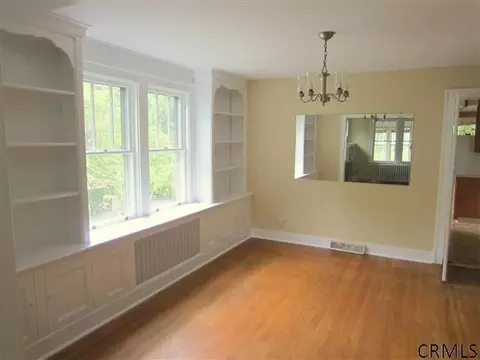 30 Euclid Ave, Delmar, NY 12054 photo 8