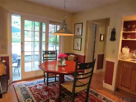 6 Macaffer Dr, Menands, NY 12204 photo 9