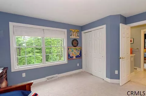 26 Summit Trl, Halfmoon, NY 12118 photo 18