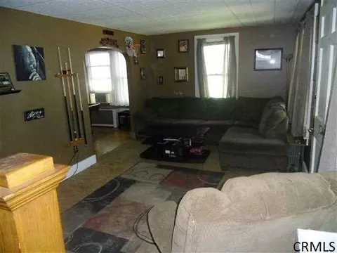 231 Edward St, Schenectady, NY 12304 photo 8