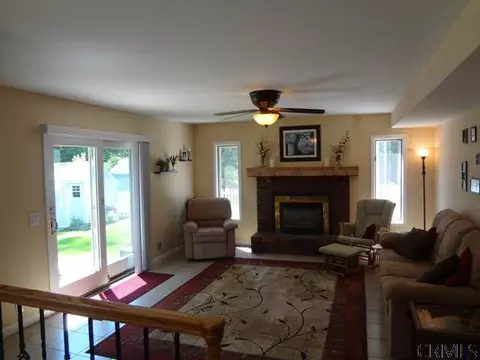 7 Kasper Dr, Clifton Park, NY 12065 photo 12