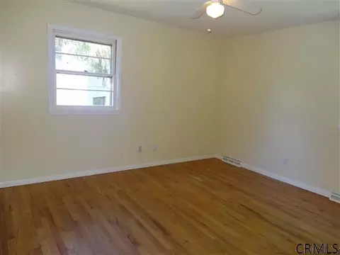 8 Salem Rd, Delmar, NY 12054 photo 7