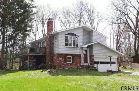 8 Salem Rd, Delmar, NY 12054 photo 1