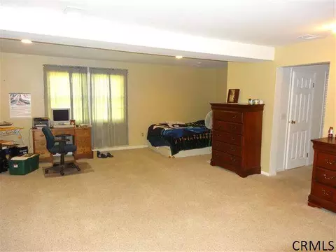 8 Salem Rd, Delmar, NY 12054 photo 12