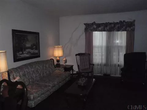 910 Beaver St, Schenectady, NY 12308 photo 8