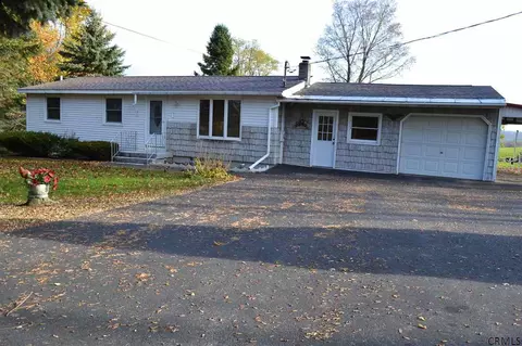 148 Thruview Dr, Amsterdam, NY 12010 photo 1