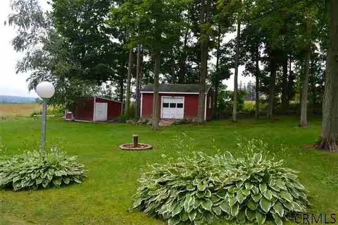 148 Thruview Dr, Amsterdam, NY 12010 photo 18