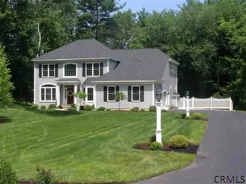 149 Bender Ln, Glenmont, NY 12077 photo 1