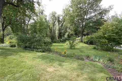 4 Oldox Rd, Delmar, NY 12054 photo 6