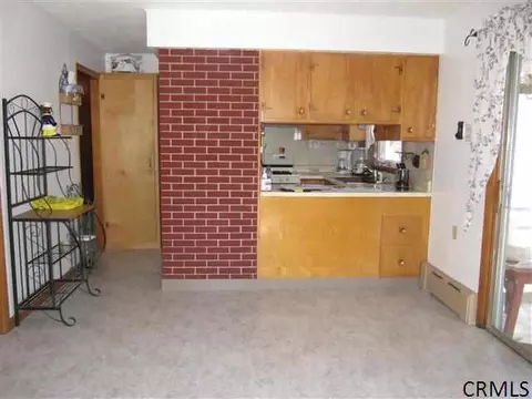 162 Beach Rd, Clifton Park, NY 12065 photo 9