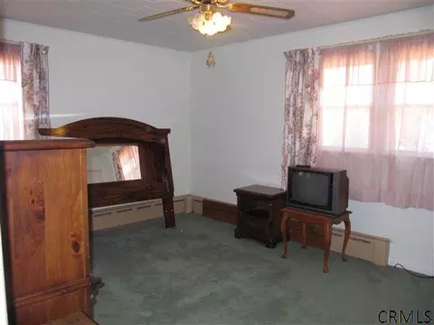 162 Beach Rd, Clifton Park, NY 12065 photo 12
