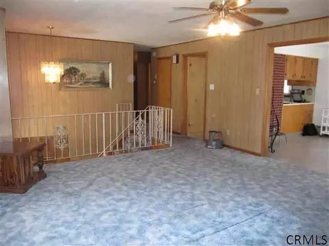 162 Beach Rd, Clifton Park, NY 12065 photo 4