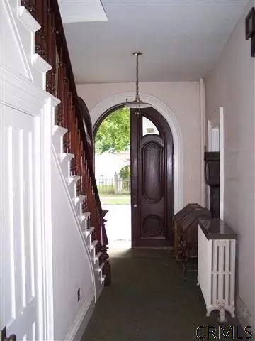 541 Third Ave, Troy, NY 12182 photo 9