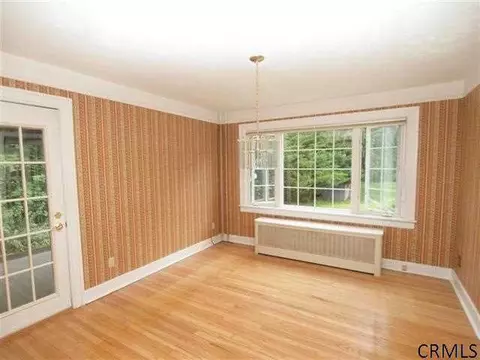 2 Furman Pl, Delmar, NY 12054 photo 10
