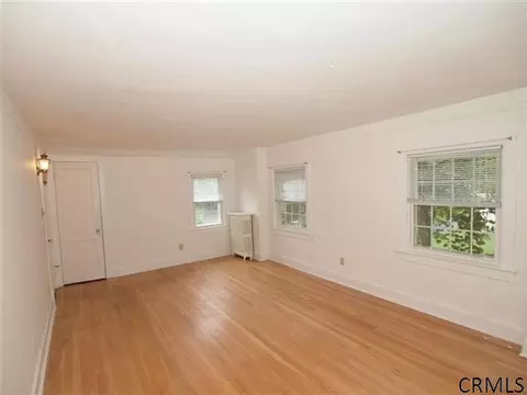 2 Furman Pl, Delmar, NY 12054 photo 17