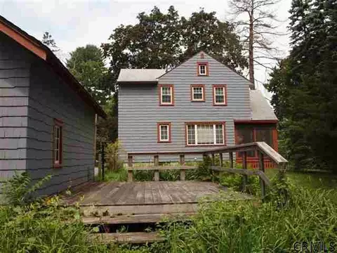 2 Furman Pl, Delmar, NY 12054 photo 21