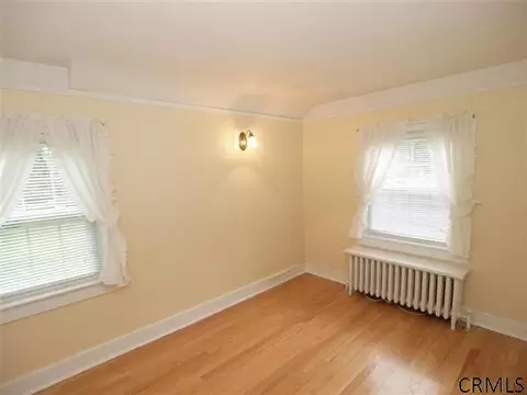 2 Furman Pl, Delmar, NY 12054 photo 16