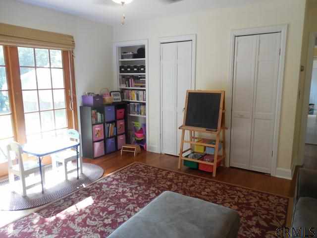 32 Highland Dr, Poughkeepsie, NY 12601 photo 9