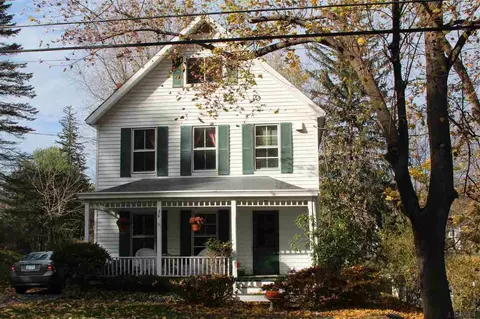 20 Mccormack Rd, Slingerlands, NY 12159 photo 1