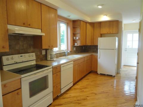 29 Brookman Ave, Delmar, NY 12054 photo 6