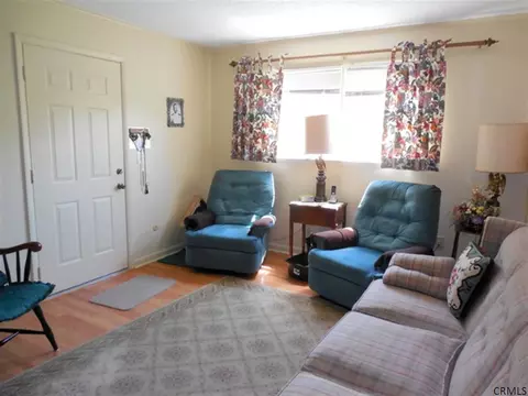 10 Marathon Ln, Slingerlands, NY 12159 photo 8