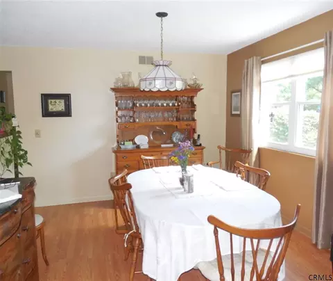 10 Marathon Ln, Slingerlands, NY 12159 photo 6