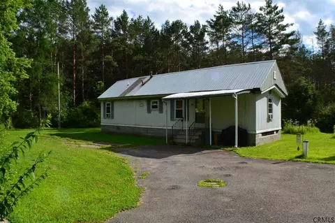 151 Jackson Summit Rd, Mayfield, NY 12117 photo 1
