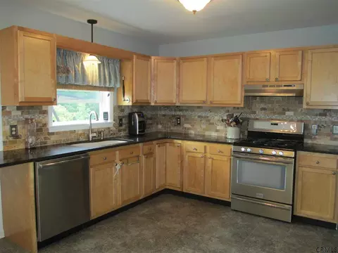 1989 Indian Fields Rd, Feura Bush, NY 12067 photo 7