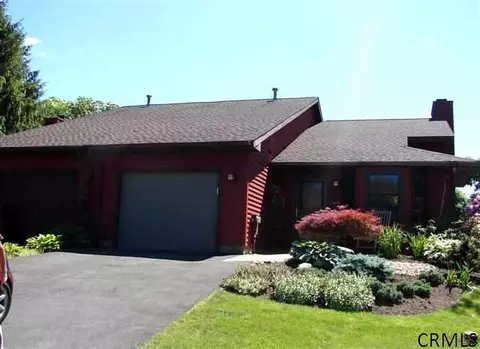 7 Eton Dr, Slingerlands, NY 12159 photo 1