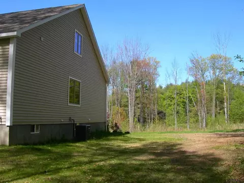 238 Elm Ave, Selkirk, NY 12158 photo 5