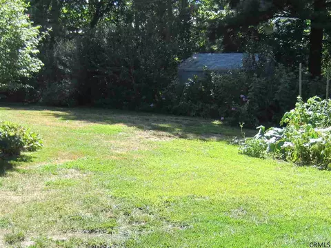 10 Gladwish Rd, Delmar, NY 12054 photo 9